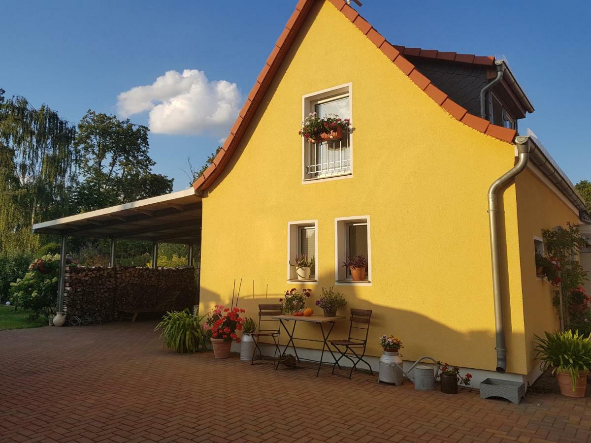 Kleines Zuhause Apartment Magdeburg Exterior photo